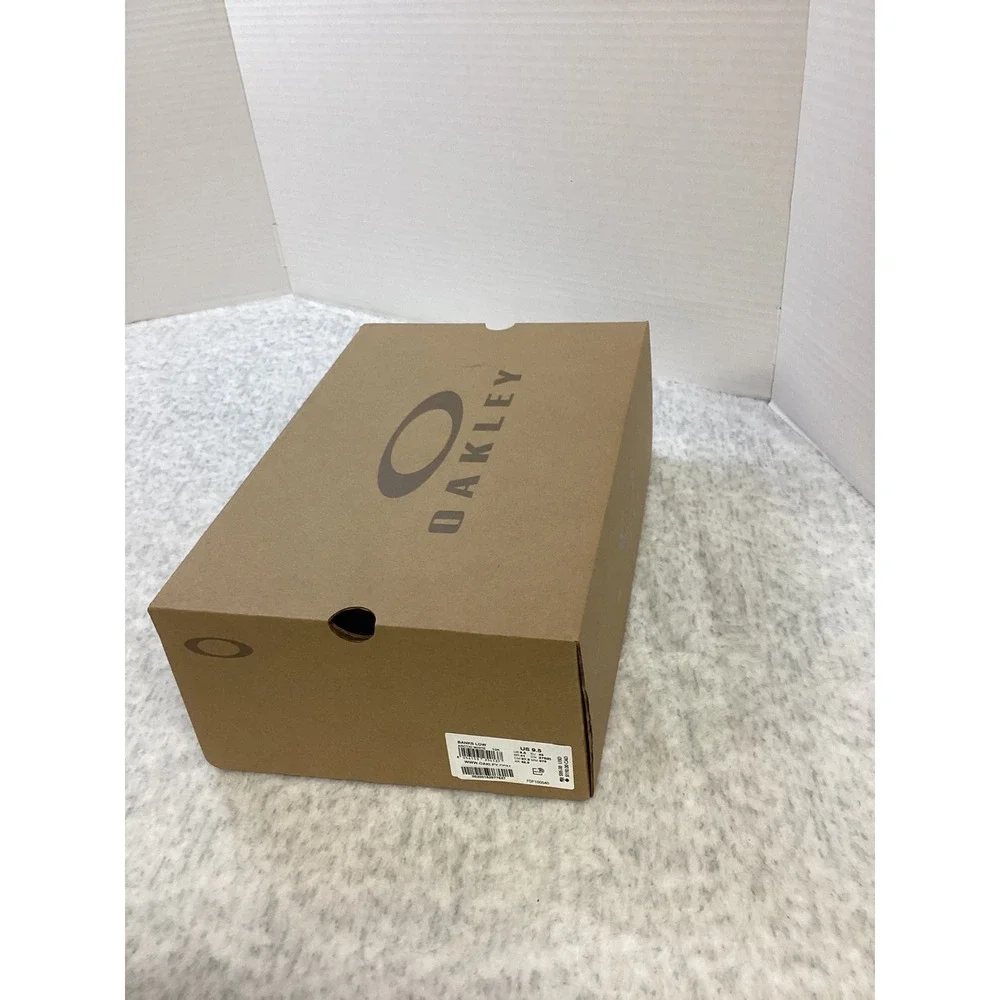 Oakley Banks Low Mens Arctic White Suede Skate Sneakers FOF100540 Size‎ 9.5 NEW